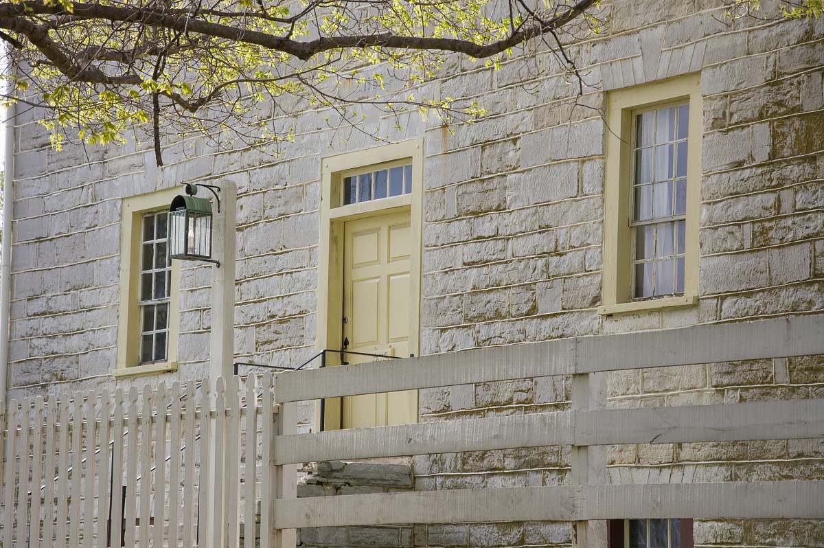 window  shaker village of pleasant hill